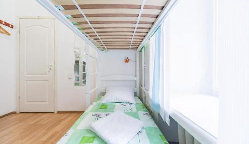 Bed in 6-Bed Mixed Dormitory Room