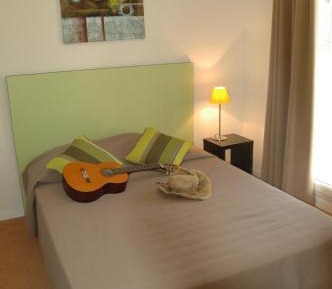Studio Apartment