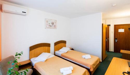 Double or Twin Room Ground Floor