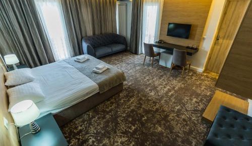 King Room with Balcony