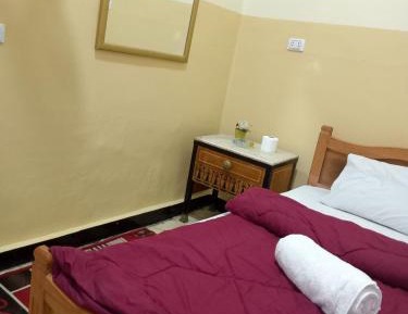 Standard Single Room with Shared Bathroom