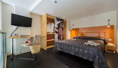 Duplex Quadruple Room