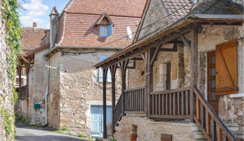 Three-Bedroom Holiday Home 