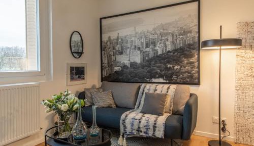 Apartment with Garden View