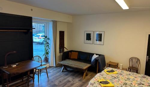 Studio Apartment