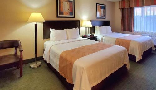 Standard Room, 2 Queen Beds, Non Smoking