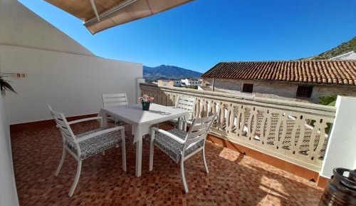 Apartment with Terrace