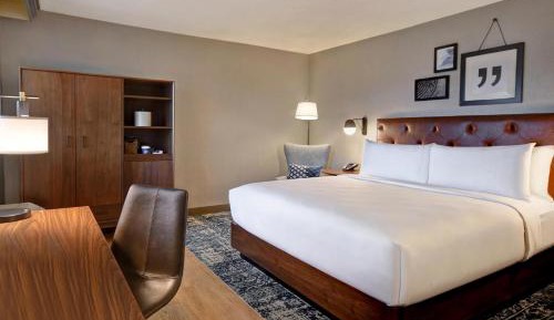 Guest Room, 1 King