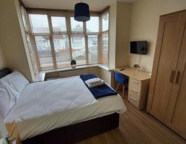 Double Room with Private Bathroom