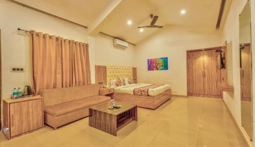 Deluxe Room With Balcony
