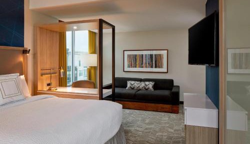 Queen Suite with Two Queen Beds and Sofa Bed