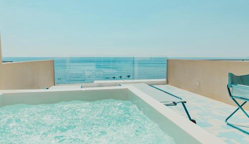 Executive Suite with Spa Bath