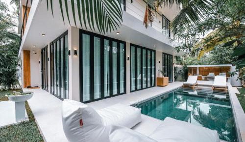 Three-Bedroom Villa sunrise