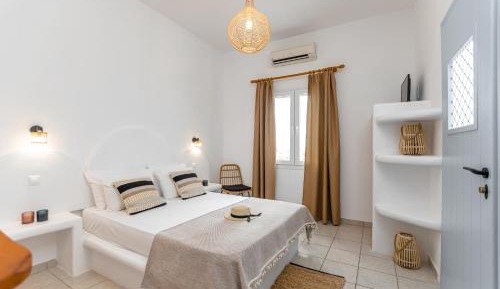 Studio with Sea View (2 Adults)