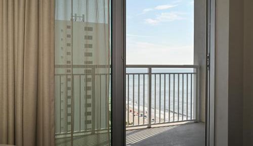 King Studio Suite with Sofa Bed and Balcony