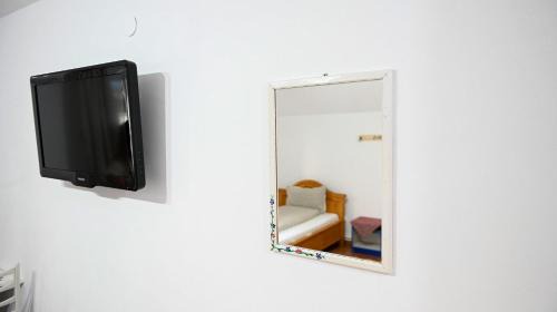 Standard Twin Room with Garden View