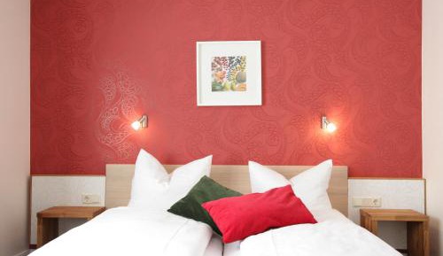 Large Double Room with Double Bed