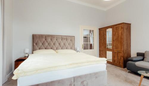 Deluxe Double Room with Extra Bed