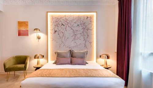 Large Double Room