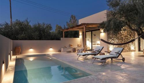 One-Bedroom Villa