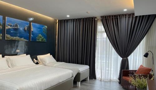 King Room with Pool View