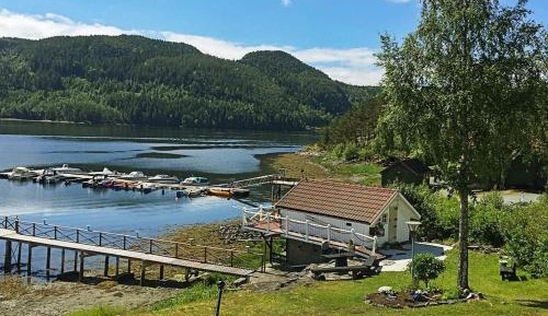 Three-Bedroom Vacation Home 