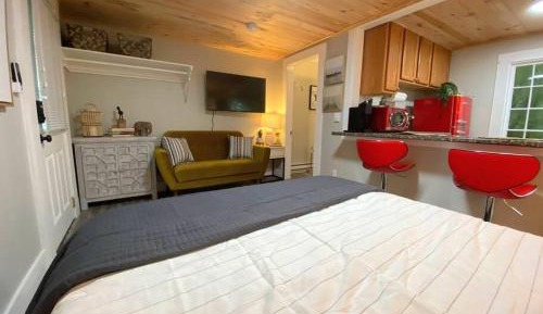 One-Bedroom House