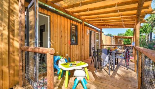 Four-Bedroom Cottage VIP with Spa