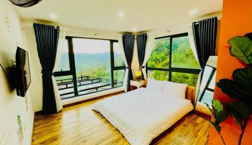 King Room with Mountain View