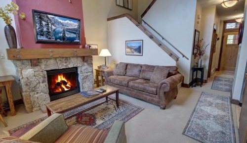 Two-Bedroom Townhouse