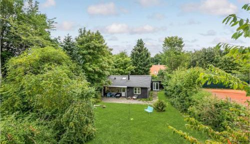 Three-Bedroom Holiday Home 