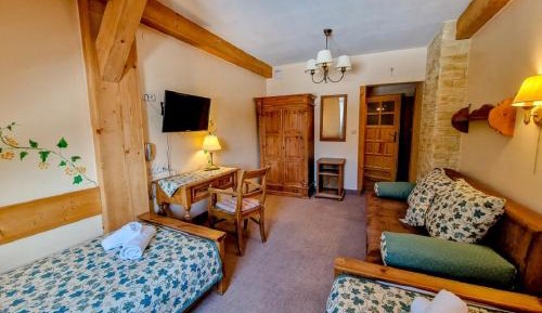 Deluxe Quadruple Room