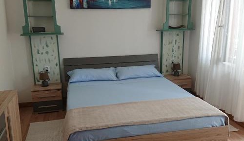 One-Bedroom Apartment with Balcony