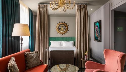 Newman Suite