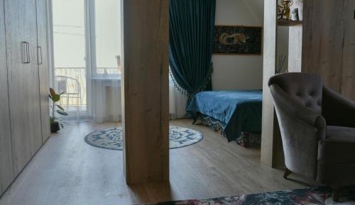 Suite with Garden View