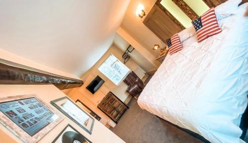 King Room