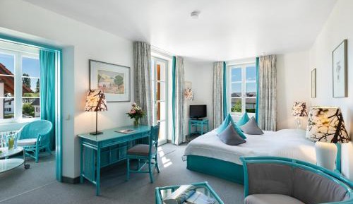 Junior Suite with Balcony