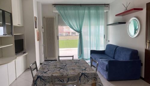 One Bedroom Apartment with Terrace and partial Sea View