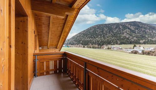 Superior One-Bedroom Apartment with Balcony