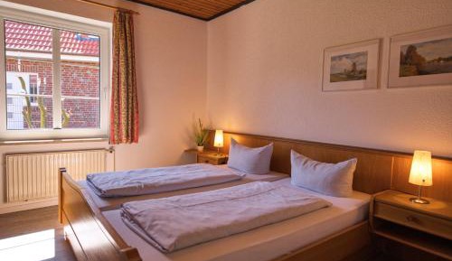 Apartment (2-4 Adults)
