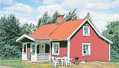 One-Bedroom Holiday Home