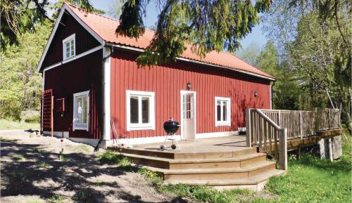 Two-Bedroom Holiday Home