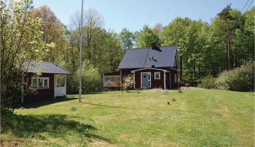 Three-Bedroom Holiday Home 