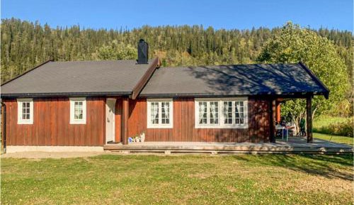 Three-Bedroom Holiday Home 