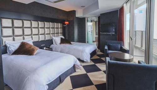 Standard Twin Room - Non-Smoking