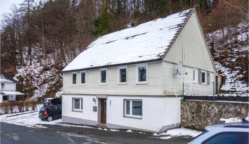 Four-Bedroom Holiday Home