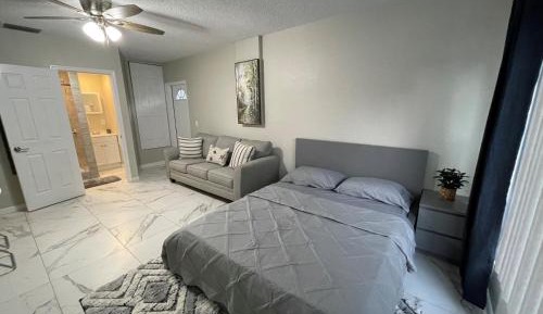 One-Bedroom House