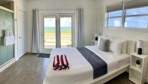 Queen Room with Sea View