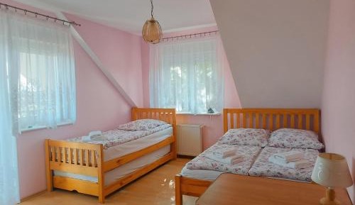 Quadruple Room with Terrace