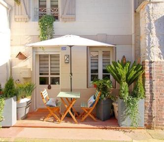 One-Bedroom House